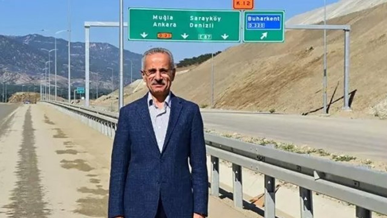 Bakan Uraloğlu güzel haberi duyurdu: 2 saatlik yol 55 dakikaya düşüyor