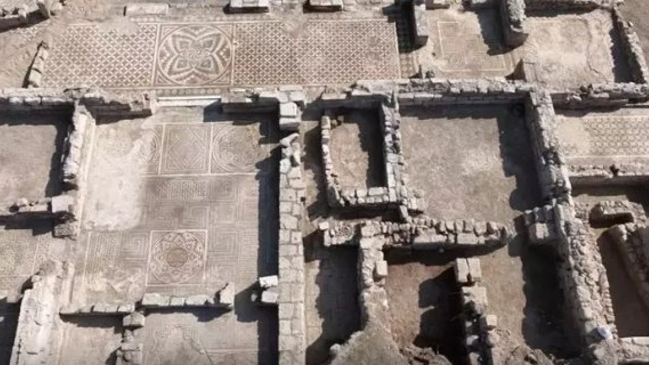 İç Anadolu'nun En Büyük Mozaik Kazı Çalışması