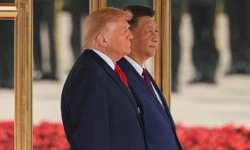 Trump ve Çin Devlet Başkanı Şi'den küresel piyasaları sallayacak anlaşma