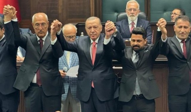 AK Parti'ye geçen vekili n sözleri parti grubuna damga vurdu