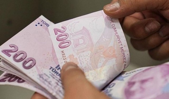 Emeklinin bayram ikramiyesine yapılacak zam belli oluyor! İşte masadaki tek rakam