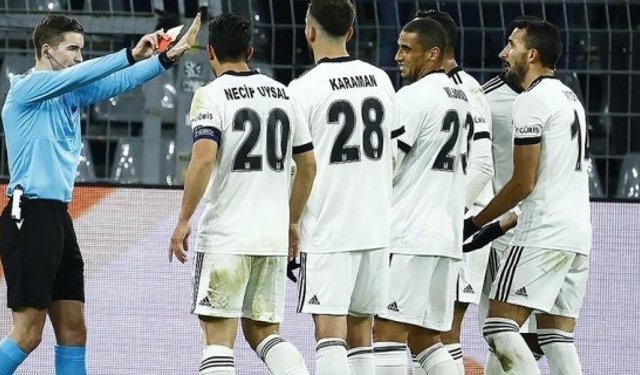Beşiktaş'ta ilk maçında kırmızı kart gören Asllani'ye şok ceza
