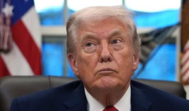 Trump'ı küplere bindiren soru: Sen en kötü muhabirsin