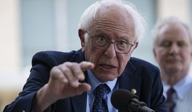 Savaş brifingini duyan senatör kamera karşısına geçti: Çok endişeliyim