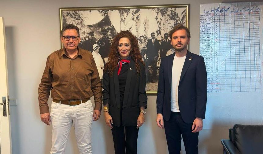 Semra Eyüpoğlu Zafer Partisi'ne Katıldı