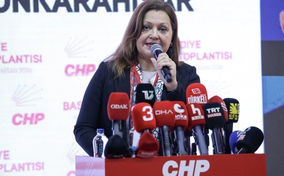 Burcu Köksal, AK Parti’ye geçmesine neden olan olayı anlattı