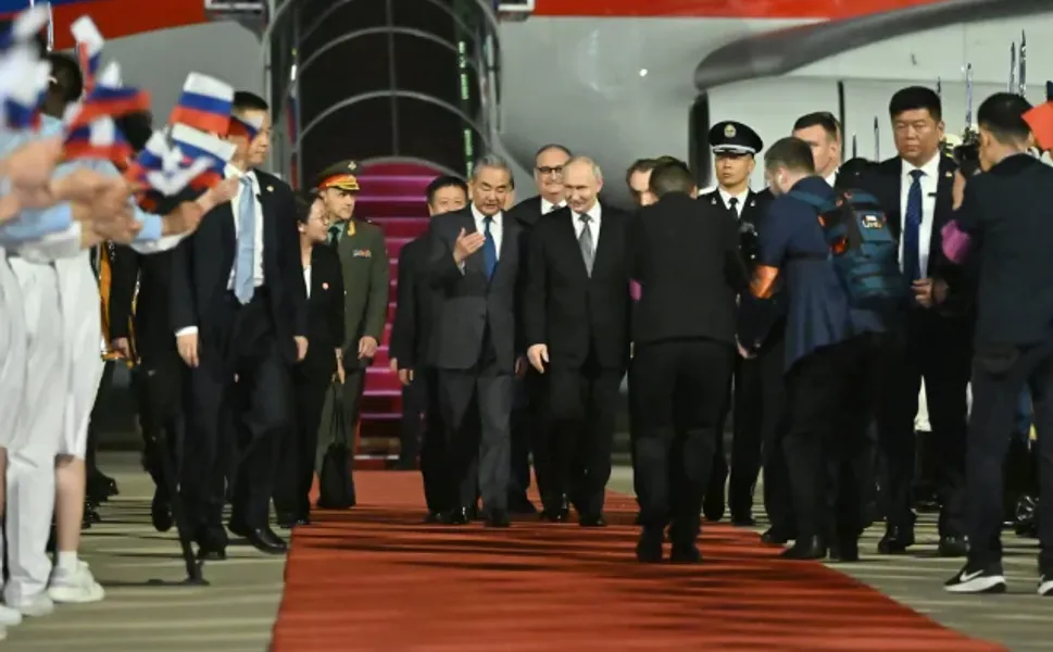 Putin-Şi görüşmesi başladı! Masada 40 anlaşma var