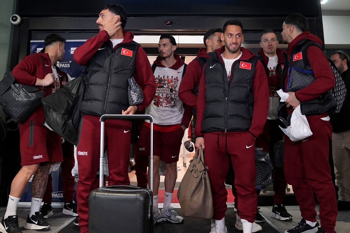 Dünya Kupası biletini alan A Milli Futbol Takımı, İstanbul'a geldi
