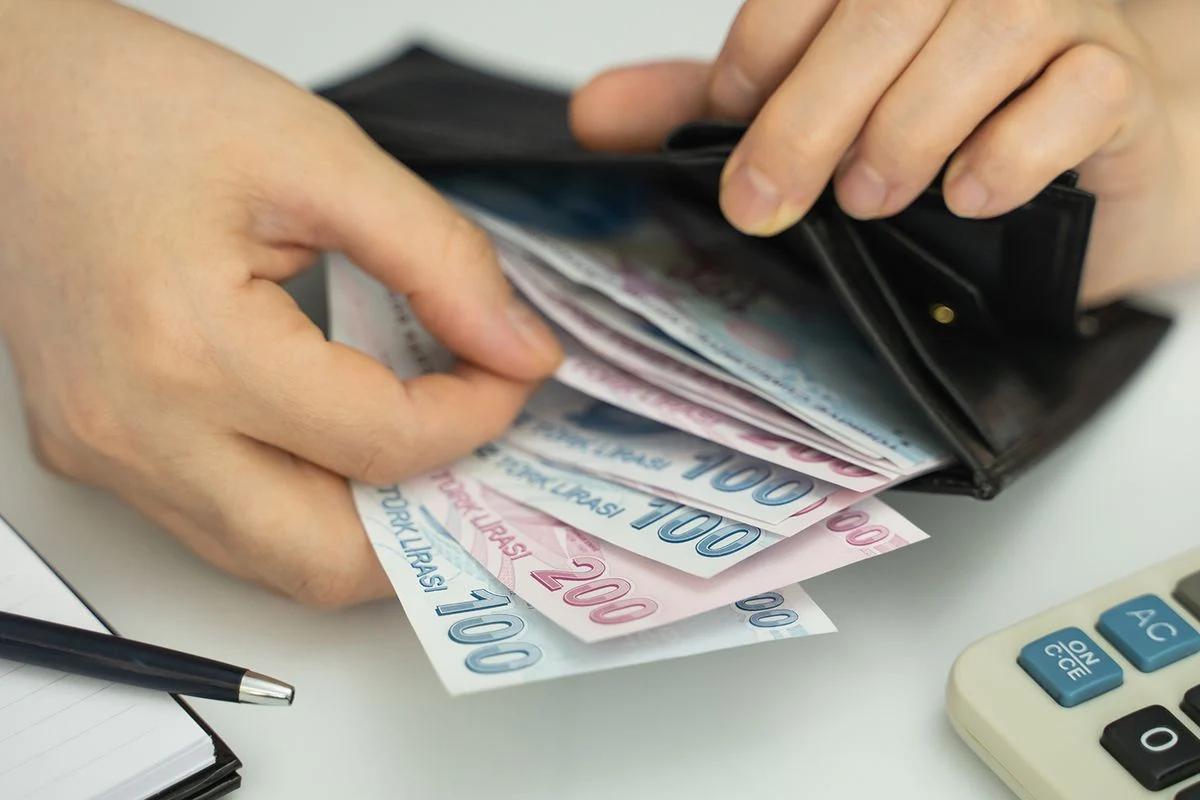 Akaryakıtta eşel mobil sistemi kalkacak mı? Merak edilen soruya yanıt geldi