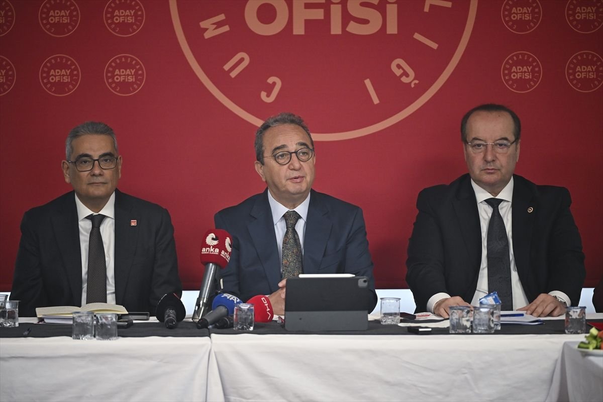 CHP'li Tezcan, basın toplantısı düzenledi Açıklaması