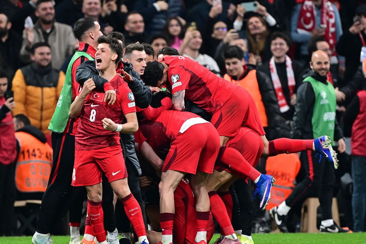 Rakibimizi korku sardı: Eyvah Türklerle aynı gruptayız